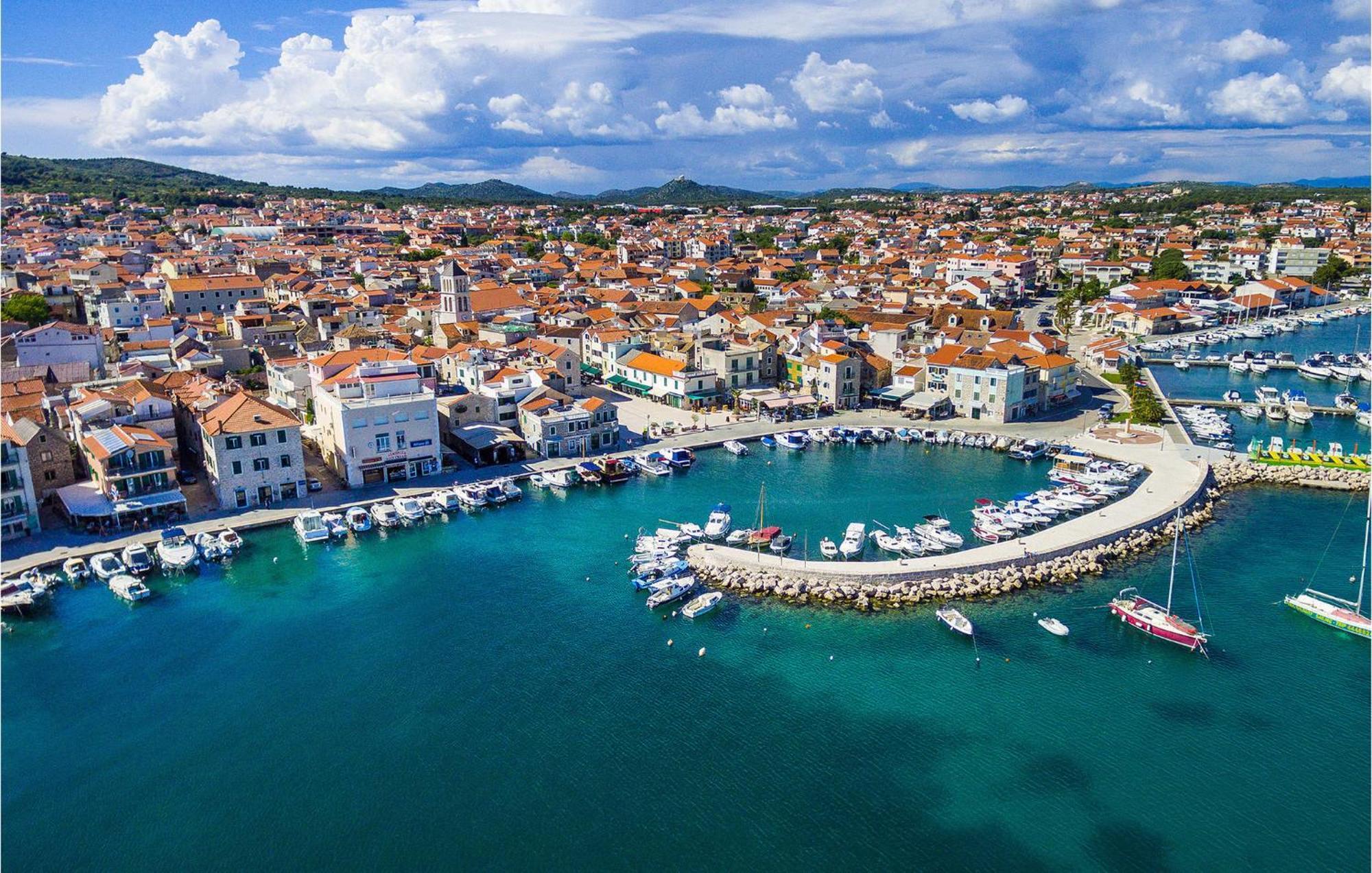 Gorgeous Apartment In Vodice With Kitchen エクステリア 写真